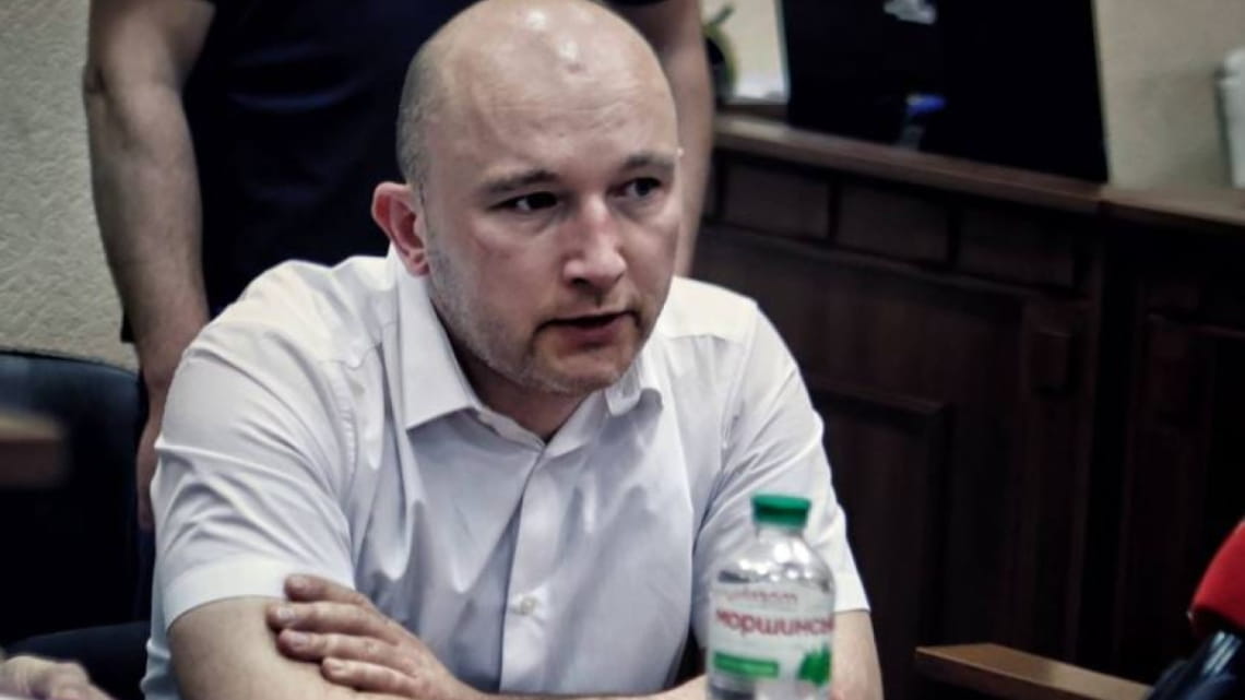 Екссудді Тандиру повідомили нову підозру — участь у схемах незаконного заволодіння квартирами померлих (Відео)