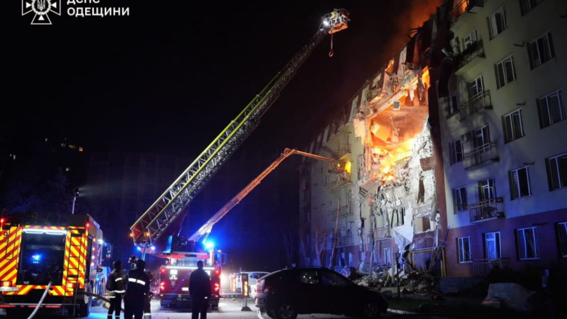 Зеленський розповів про наслідки удару по Одесі (Відео)