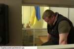 Міг зупинити криваву розправу: у суді над екс-"беркутівцем" виступила матір загиблого активіста Майдану