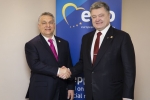 Порошенко особисто обговорив з Орбаном заяви угорських політиків про створення автономій