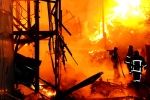 В Одесі на причалі сталася масштабна пожежа: є постраждалий – фото