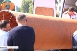 Півкілометра завдовжки і вагою понад 200 кг: У Тернополі виготовили рекордну ковбасу