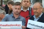 #FreeKozlovskyу: В Києві письменники влаштували акцію на підтримку ув'язненого в Донецьку релігієзнавця