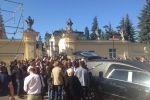 Траурний кортеж з тілом Любомира Гузара прибув до Львова