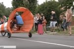 Чотириколісний лабутен і шалена маршрутка: У Черкасах вперше відбулися перегони "Крутий спуск" – відео