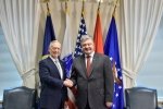 "Від патріота – патріоту": Міністр оборони США подарував Порошенку спільне фото
