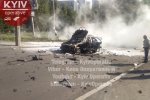 Уламки розлетілись на 100 метрів: у Києві "на ходу" вибухнув автомобіль