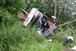 На Тернопільщині автобус із 45 туристами впав у прірву – є загибла та травмовані