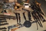 "Майже 300 одиниць": На Харківщині СБУ ліквідувала потужний канал контрабанди зброї – відео