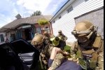 Поліція Дніпропетровщини затримала чоловіків, які задля наживи вчинили подвійне вбивство й поранили жінку