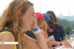 "Вечеря у небі": у Київ вперше приїхав популярний в Європі ресторан-атракціон