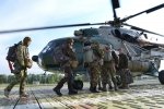 Сталевий стрижень війська: в Україні святкують День ВДВ