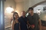 Голлівудські актори Міла Куніс та Ештон Катчер відвідали Чернівці – фото