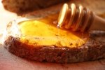 Солодке свято: віряни України відзначають Медовий Спас