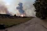 Очевидці повідомляють про пожежу на хімзаводі окупованого Донецька – відео