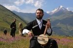 Нове звучання: грузинський гурт переспівав пісні Скрябіна в пам’ять про співака – відео