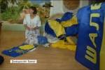 Незважаючи на ризик для життя: історія волонтера, що пошила 600 прапорів для бійців АТО