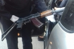 Авто на єврономерах, автомат, балаклава: в центрі Києва сталася стрілянина