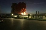 Сморід та порада зачинити вікна: На Київщині палають склади з ліками