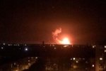 Масштабна пожежа на арсеналі під Вінницею: що відомо натепер та коментарі з місця подій