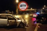 ДТП в Києві: Легковик на повній швидкості влетів у людей, які штовхали машину до заправки