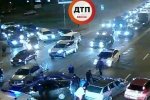 Масштабна ДТП у Києві: зіткнулися чотири автівки, в одній затисло вагітну жінку – ЗМІ