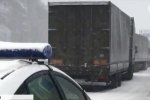 Навколо Києва почали утворюватися затори з вантажівок: яка причина