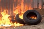 Скандал на Печерських пагорбах: чому біля недобудови палять шини та чиниться безлад