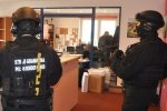 "Забирали паспорти, карали за хворобу": у Польщі українців продавали у трудове рабство