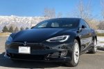 Із електрокара Tesla зробили найшвидший у світі броньовик – відео