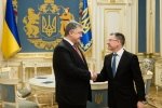 Порошенко і Волкер визначили "абсолютні пріоритети" щодо ситуації на Донбасі