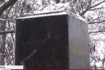 Крали бронзові бюсти: в Чернігові затримали горе-"бізнесменів"