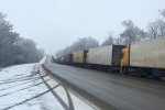 Блокування вантажівок та черги: у ДПСУ прокоментували дії прикордонників РФ