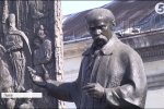 Вусаті та у вишиванках: у Львові обирали двійника Тараса Шевченка