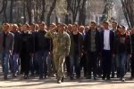 "Клянемося служити народу Україні": у Дніпрі провели перших новобранців "весняного призову"