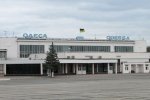 В аеропорту Одеси екстрено приземлився літак, що прямував з України до Греції  – подробиці