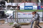 Логотипи "Газпрому" на Хрещатику – в УЄФА прокоментували оформлення фан-зони до Ліги чемпіонів