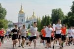 Малюки та спортсмени-професіонали: у Києві відбувся вже традиційний "Пробіг під каштанами"