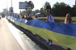 Майже 60% громадян готові захищати Україну зі зброєю в руках, 85% вважають себе патріотами – соцопитування