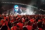 Вакарчук закликав звільнити Сенцова і присвятив йому пісню під час концерту – відео