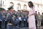 Романтичне освідчення просто на параді: у ДПСУ показали, що лишилося "за кадром" Дня Незалежності