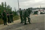 Російські прикордонники почали встановлювати кордон посеред спільної з Україною вулиці