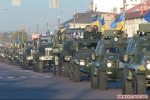 Марш військової техніки: чим легендарна 95-та бригада порадувала мешканців Житомира