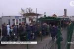 Щодня проходить близько 10 тис. осіб: як на "Станиці Луганській" намагаються уникати великих черг