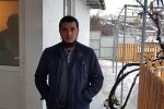 В окупованому Сімферополі обшукали помешкання кримського татарина: активіст каже, що взяли зразки ДНК