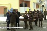 "Не хвилюватимемося, що скажуть "йдіть звідси": 80 нацгвардійців з родинами отримали ключі від нових осель
