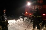 Під Дніпром рятувальники витягли зі снігового замету автобус зі 40 шахтарями