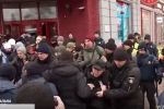 Сутички в Києві: у поліції заявили, що затримані на Подолі не мали стосунку до акції "Хто замовив Гандзюк"