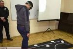 Побути "в шкурі" п'яного водія: в Одесі студенти приміряли окуляри, які імітують стан алкогольного сп'яніння