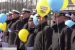 "Вас чекає вся Україна!": в Одесі випускники морського коледжу влаштували флешмоб на підтримку українських моряків